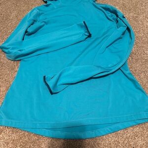 Nike Women's Turquoise Long Sleeve Top with fleece